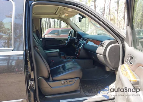 2007 Chevrolet Tahoe Ltz из США, поврежденный, VIN 1GNFK13037J350675